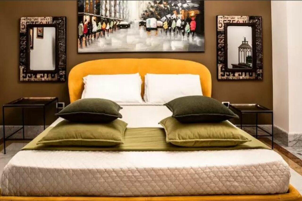 Relais La Lanterne Hotel Каляри Екстериор снимка